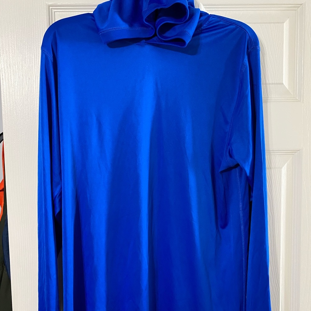 Blue Pull Over
